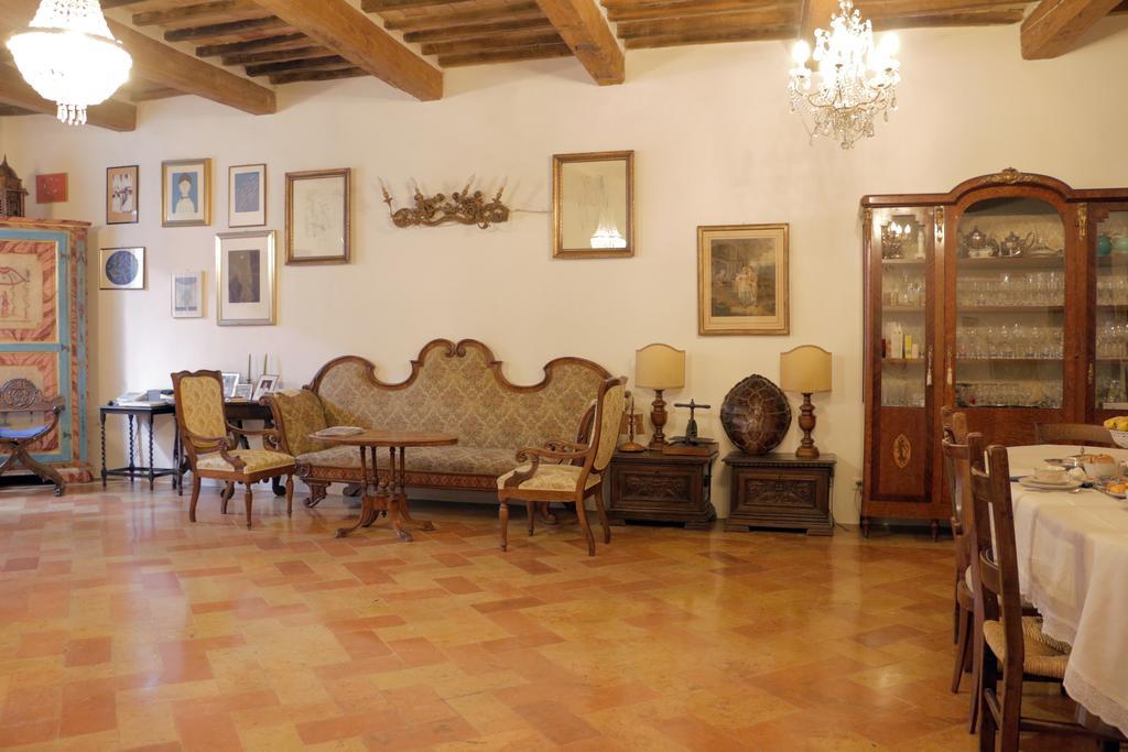 Palazzo San Florido Bed and Breakfast Città di Castello Eksteriør billede