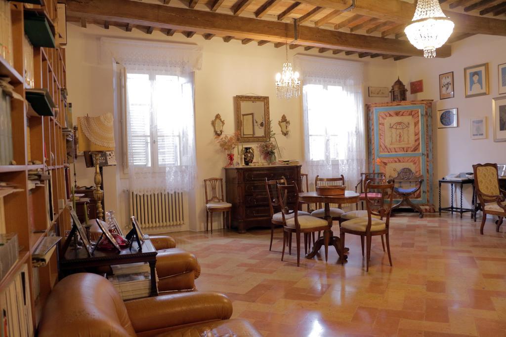 Palazzo San Florido Bed and Breakfast Città di Castello Eksteriør billede